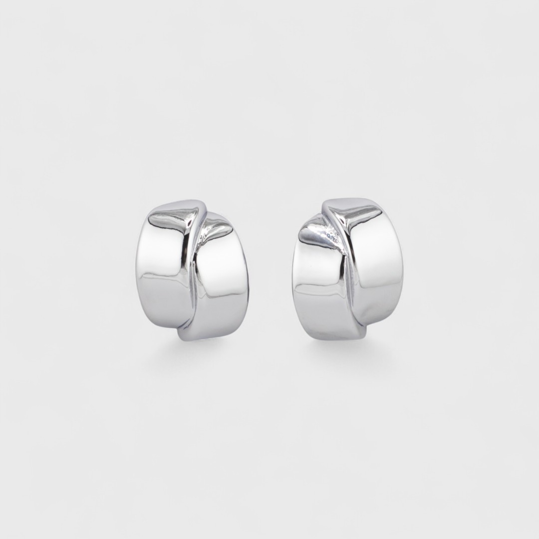 Клипсы с объёмным узлом