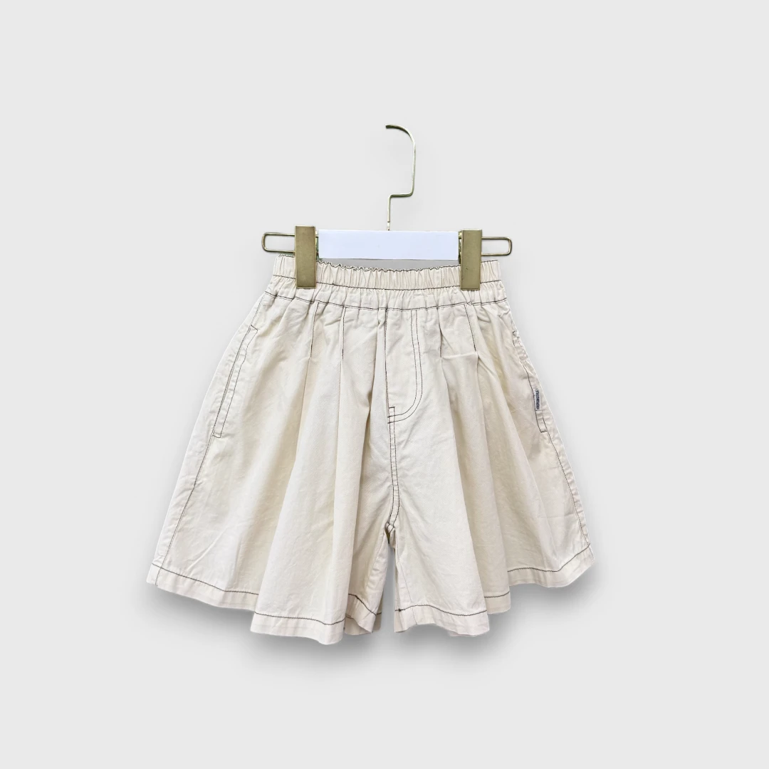 Бежевые шорты