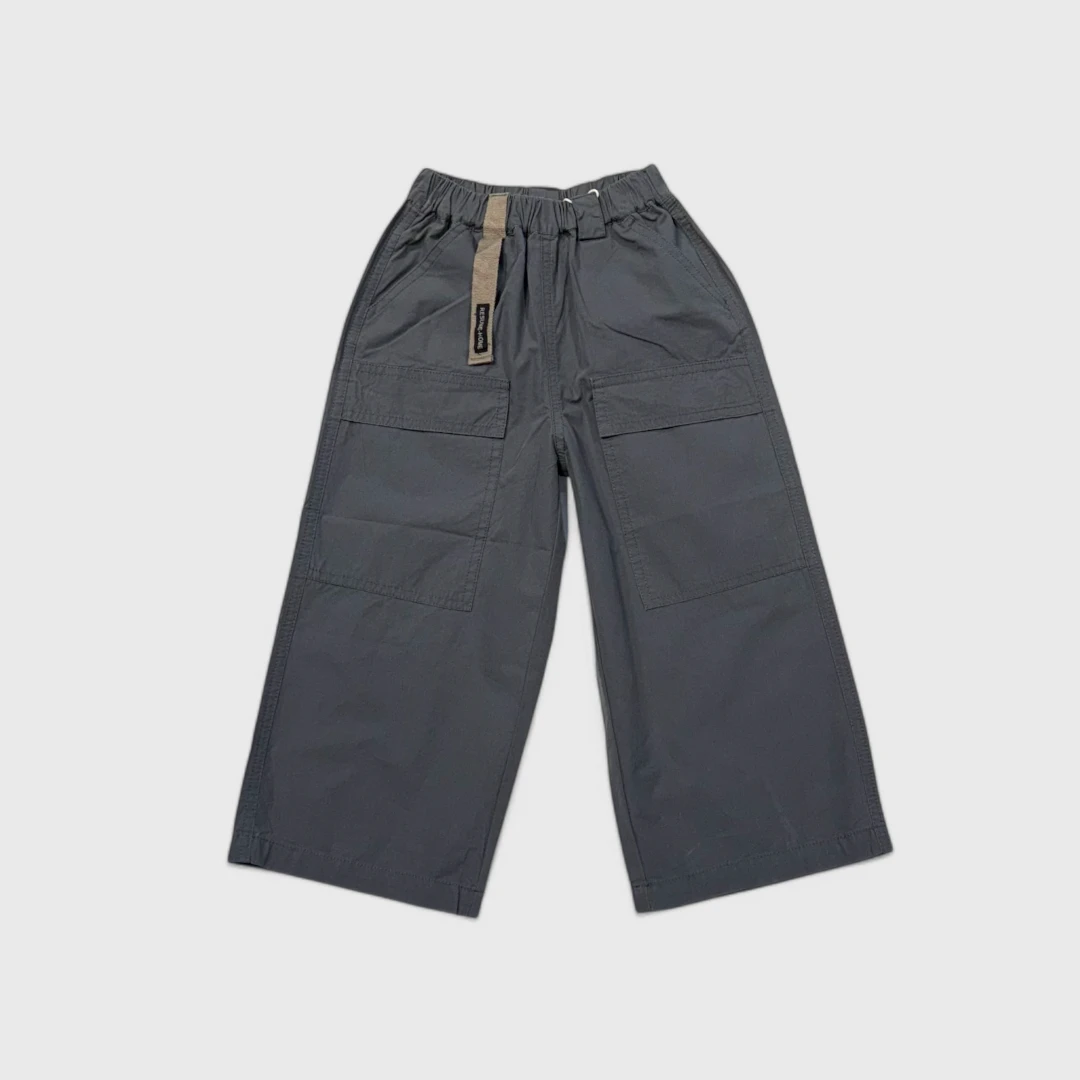 Серые брюки