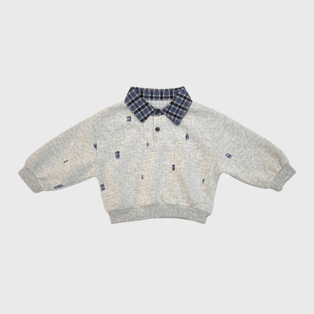 Серый свитшот с воротником