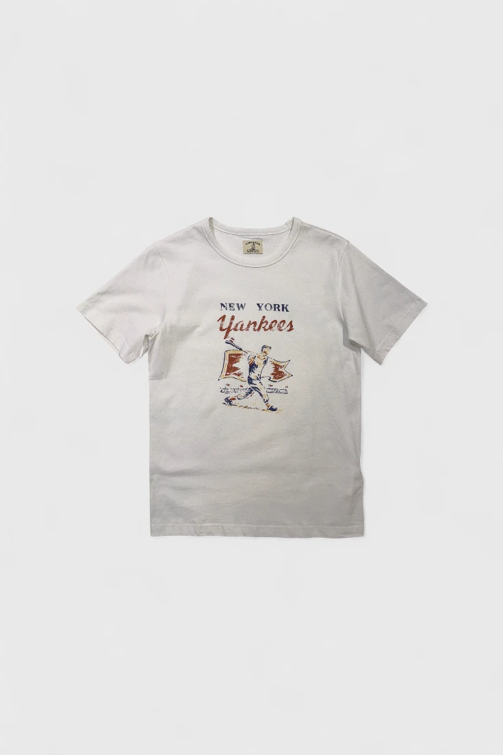 Футболка белого цвета New York Yankees