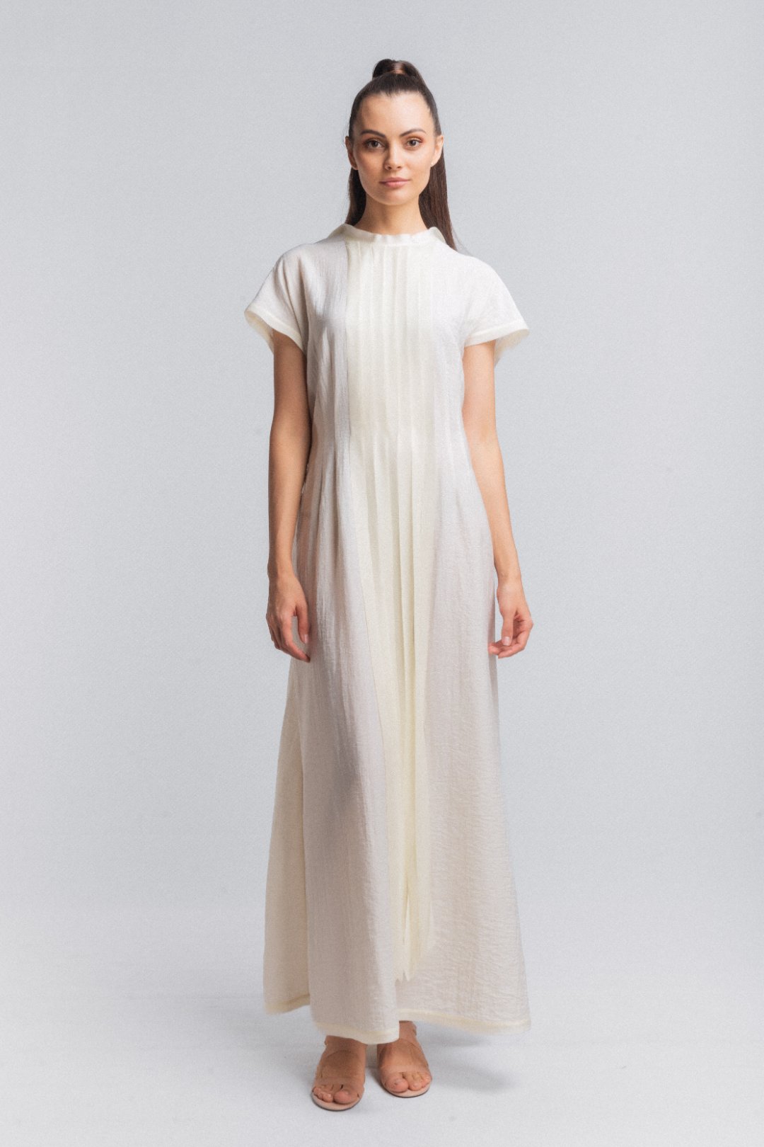 Lilia Sleeveless Linen Dress