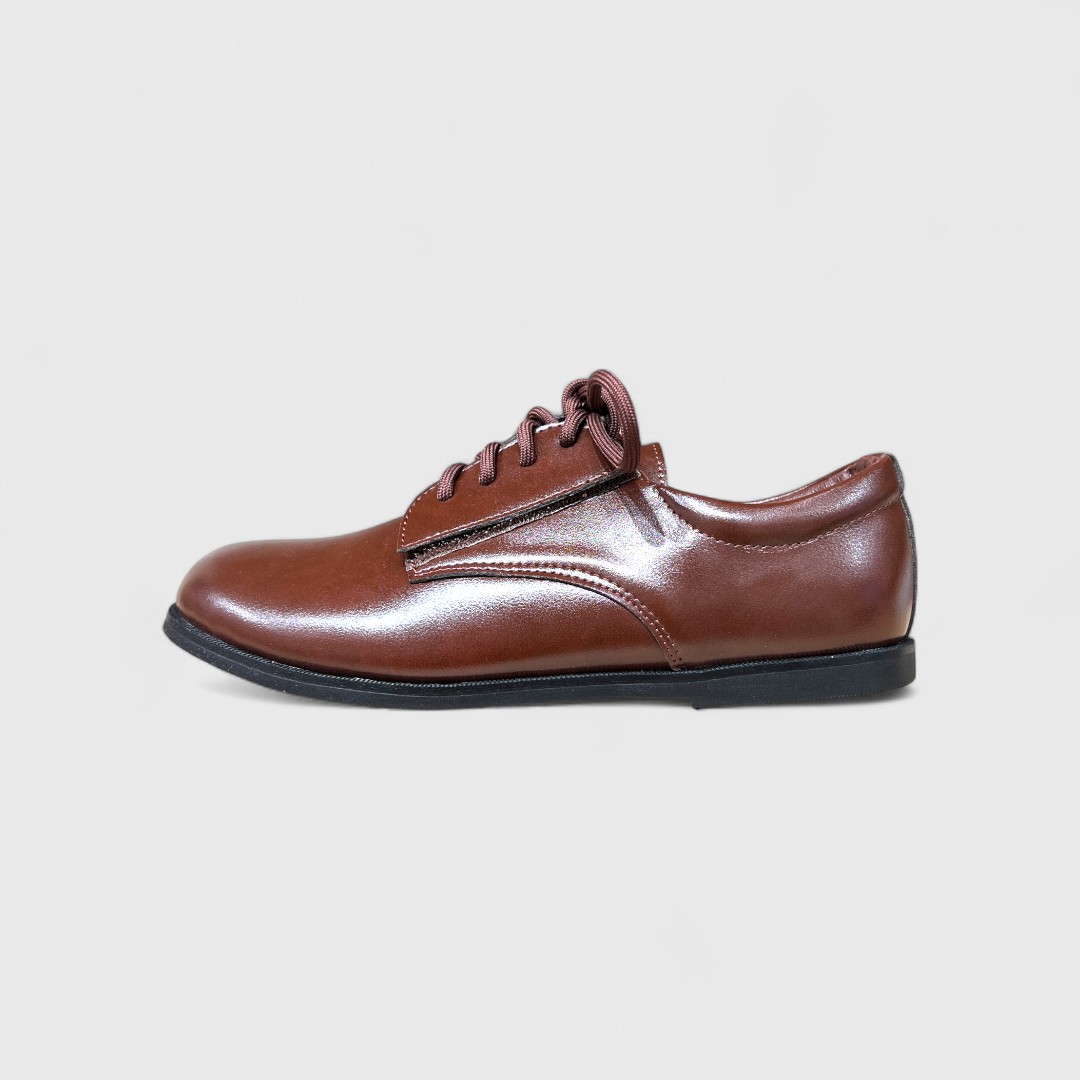 Коричневые туфли классические