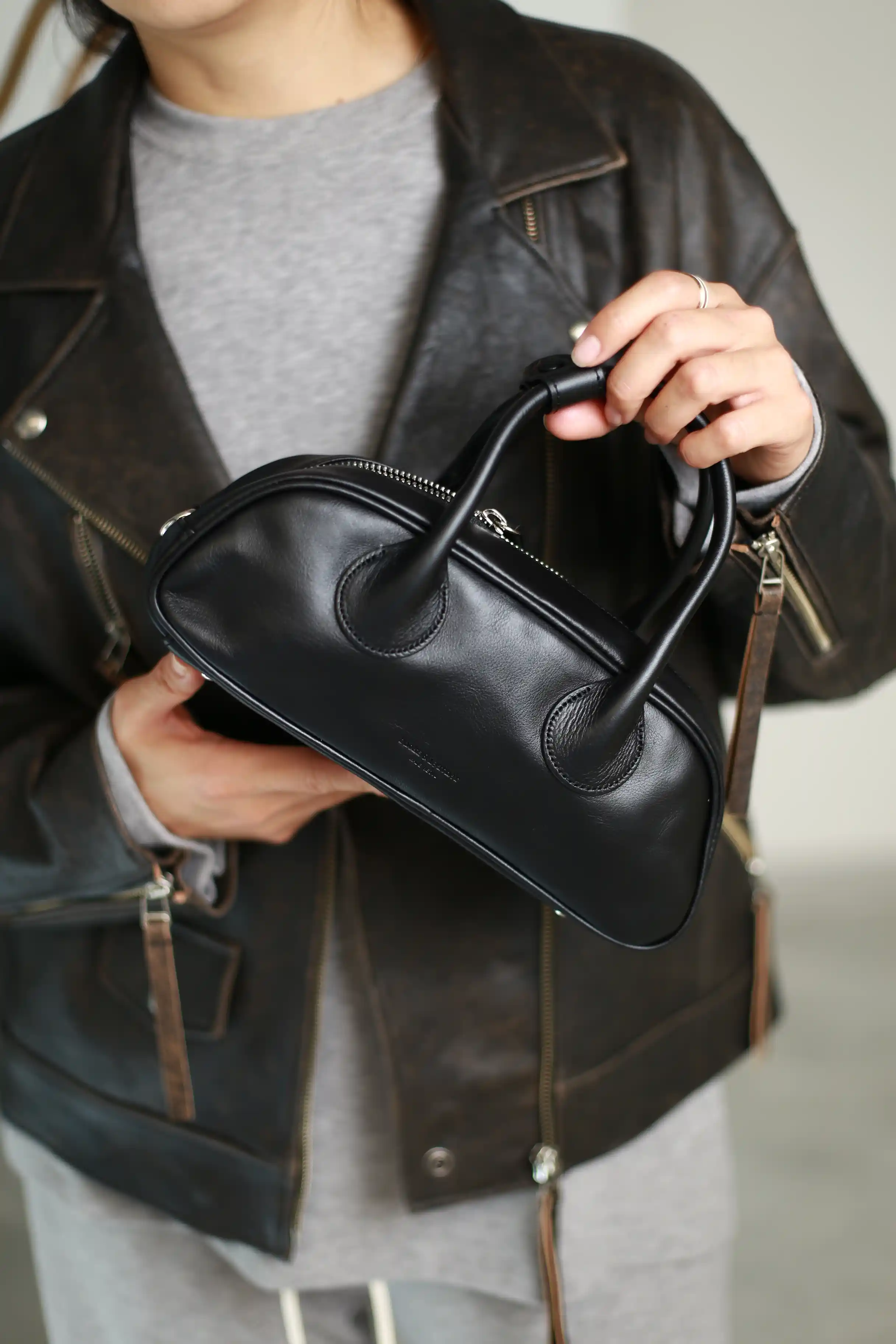 Черная сумка