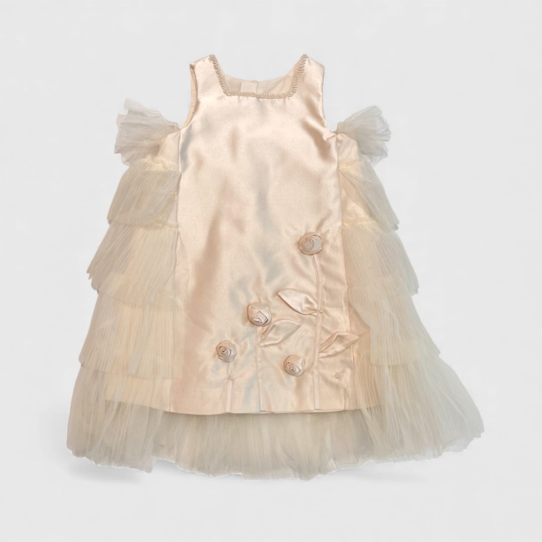 Платье с жемчугом