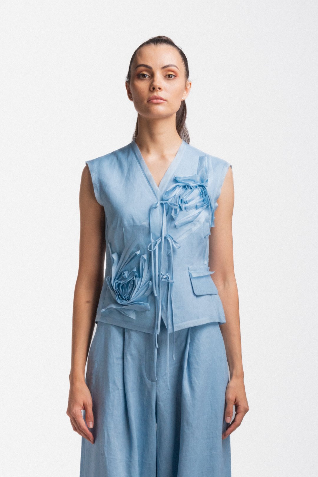 Sonata Linen Vest with Embroidered Flowers