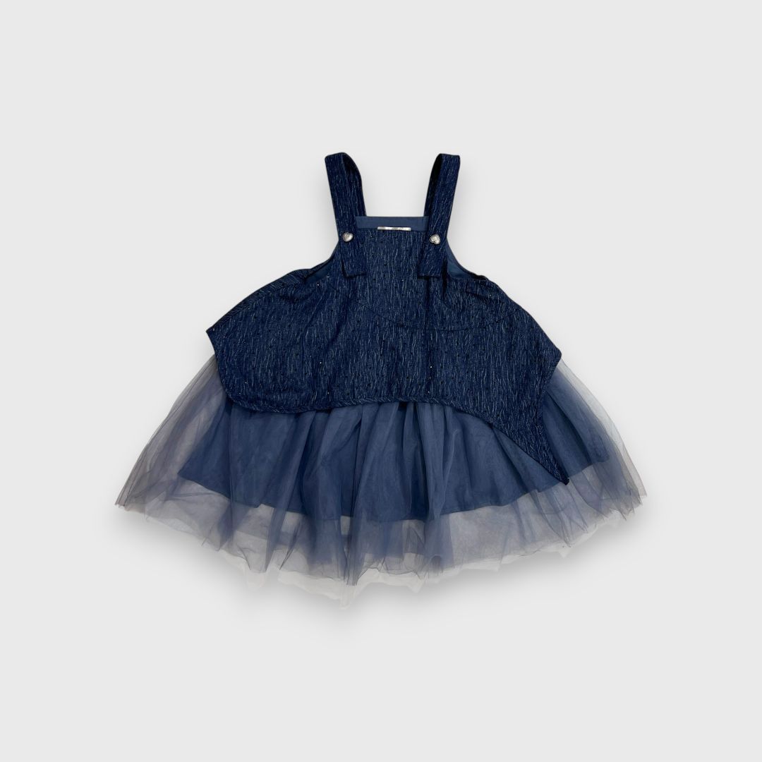 Темно-синее платье с тюлем