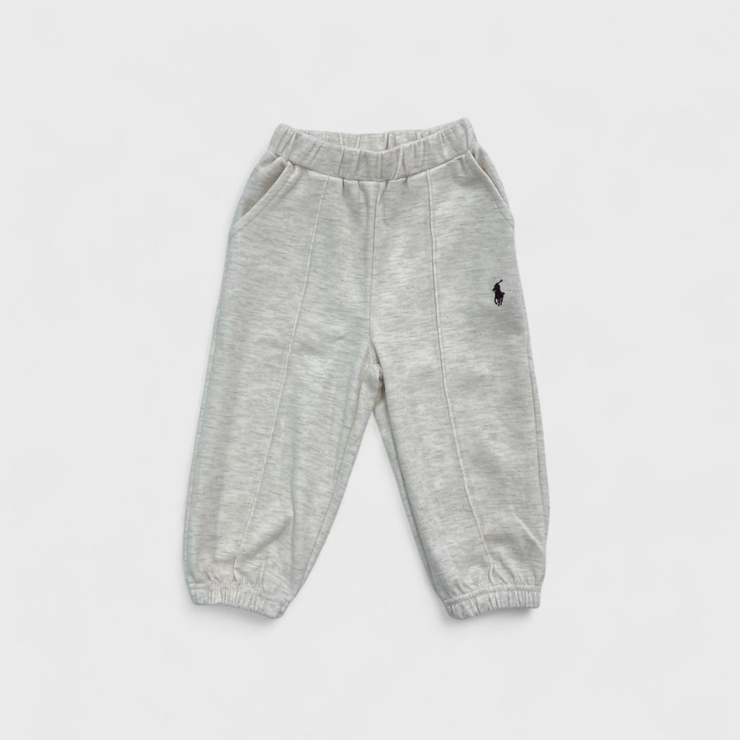 Серые брюки