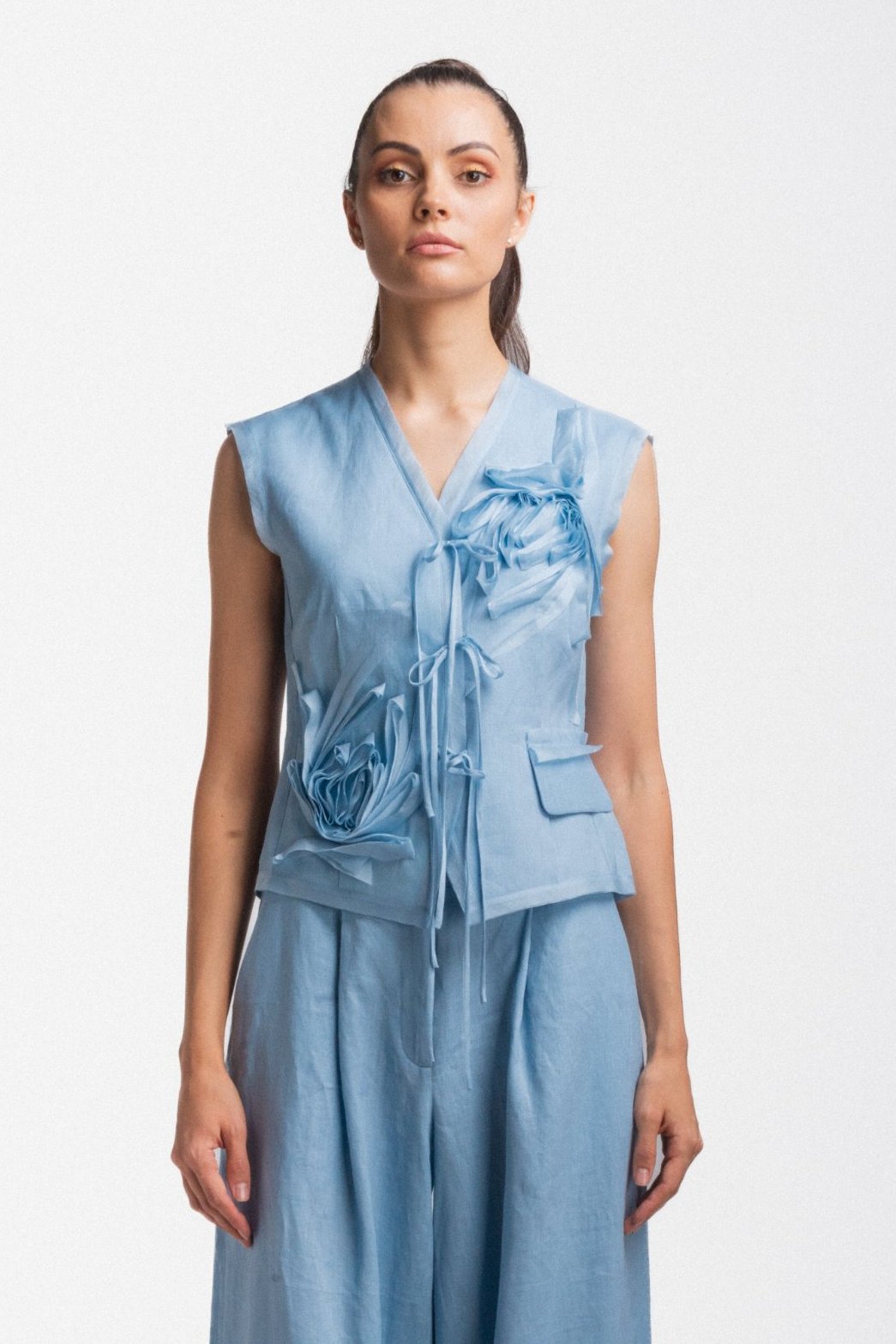 Sonata Linen Vest with Embroidered Flowers