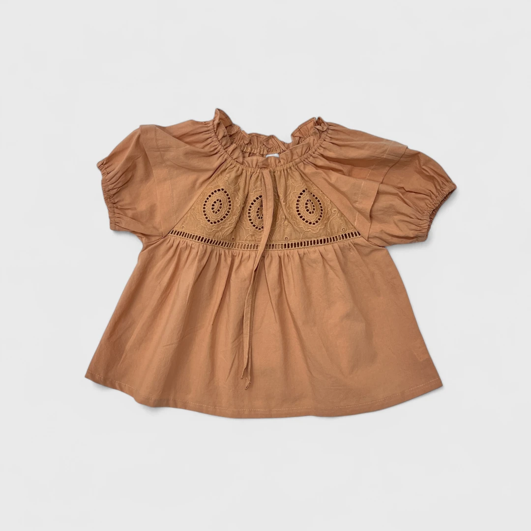 Блуза с рюшами