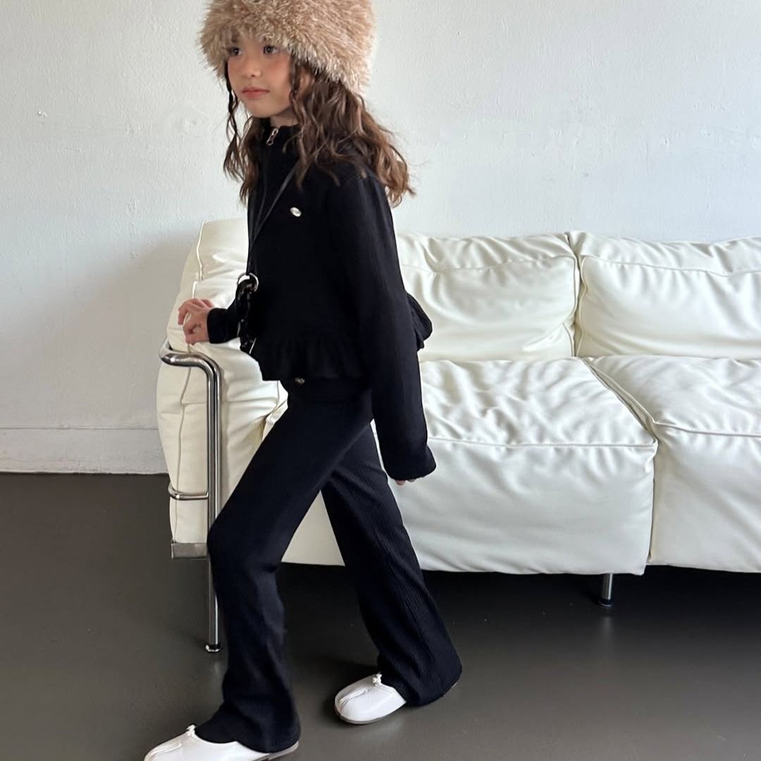 Черный костюм