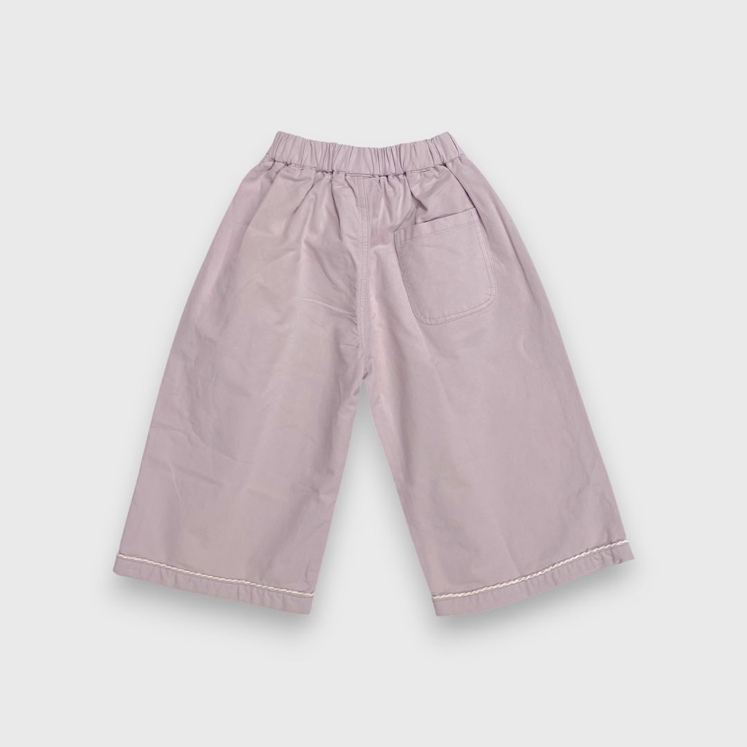 Розовые брюки свободного кроя