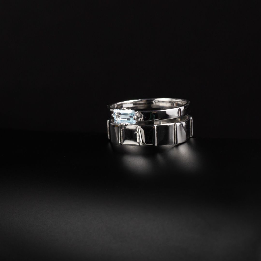 Кольцо с топазом из коллекции MOSAIC