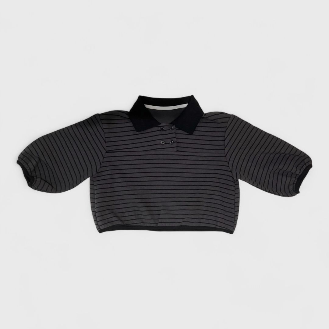 Серая кофта с воротником