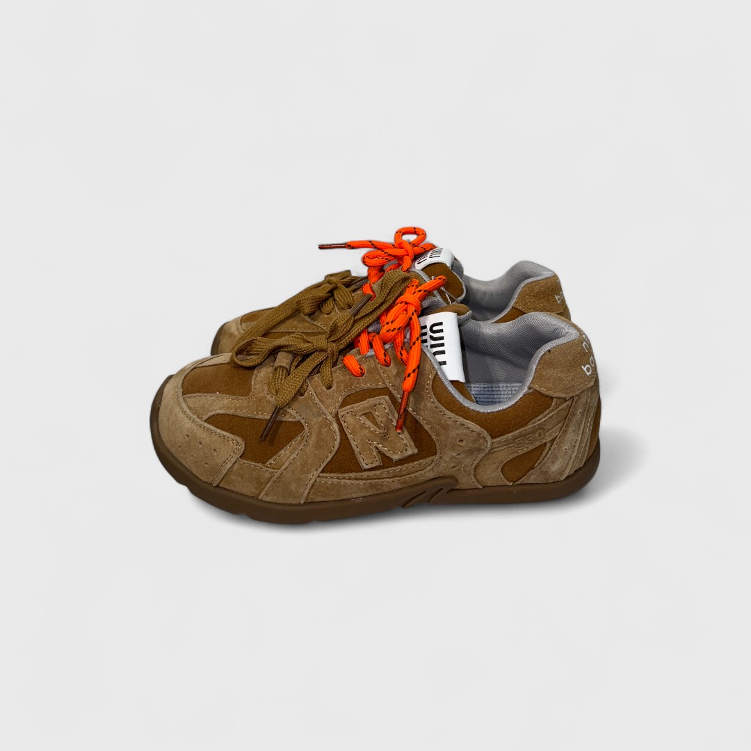 Коричневые кроссовки New Balance