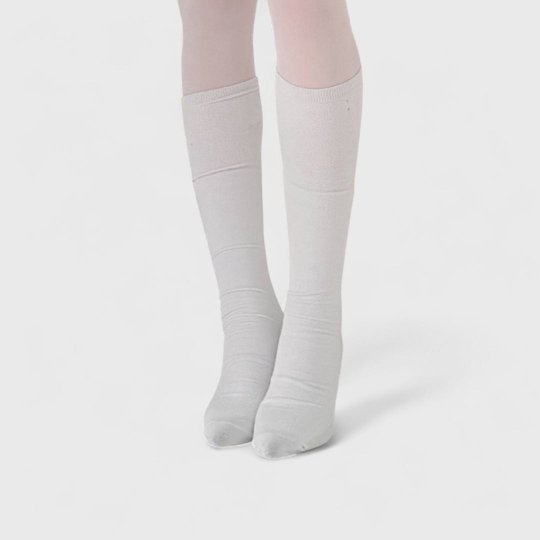 Белые носки