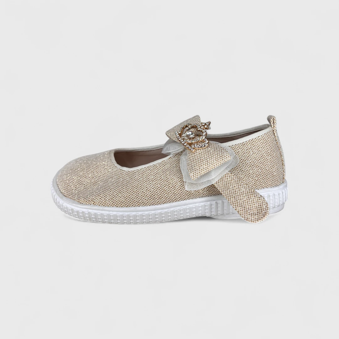 Бежевые туфельки с бантом