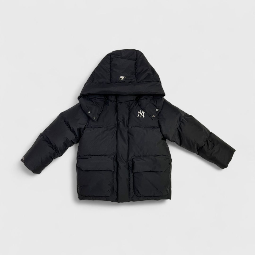 Черная зимняя куртка NY