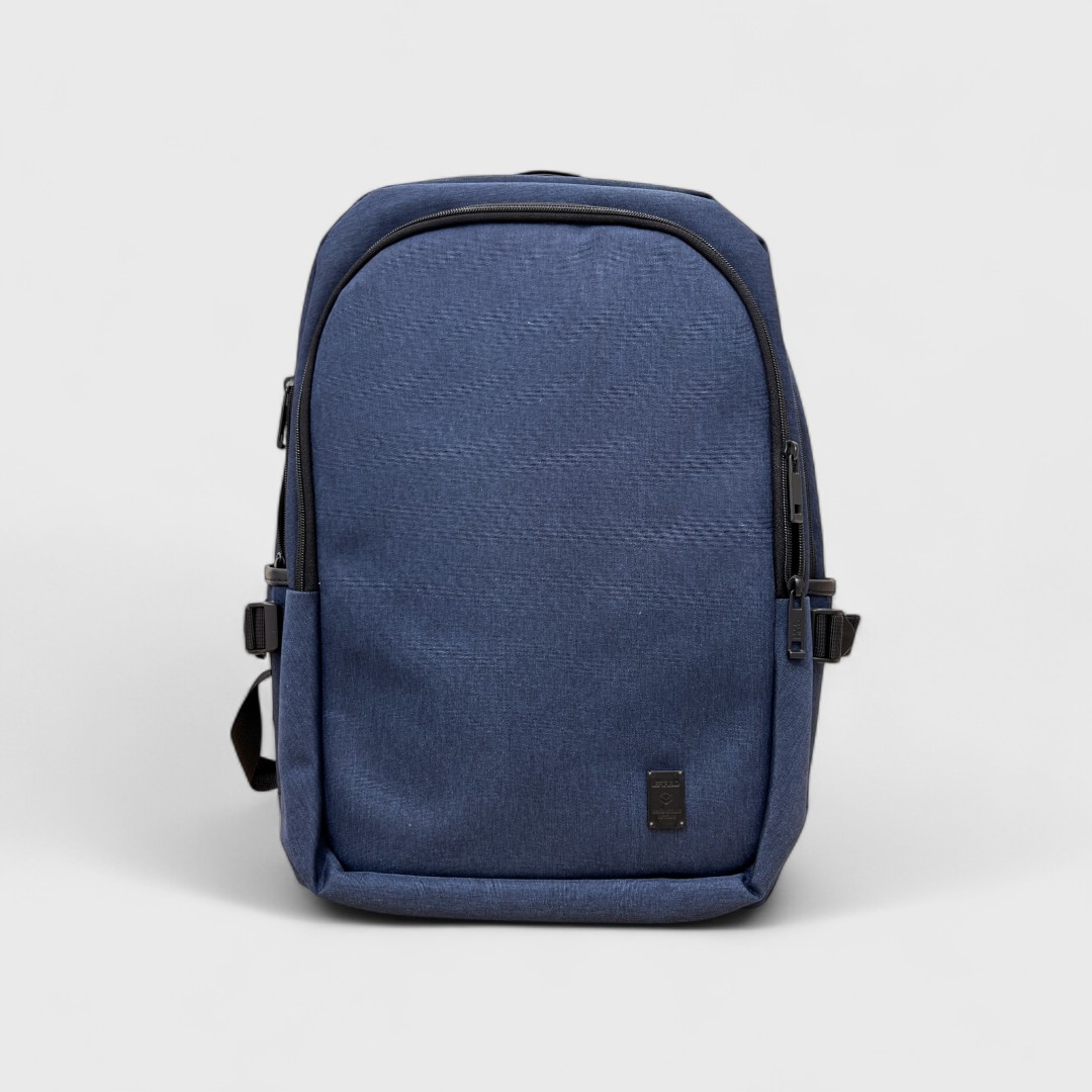 Синий рюкзак