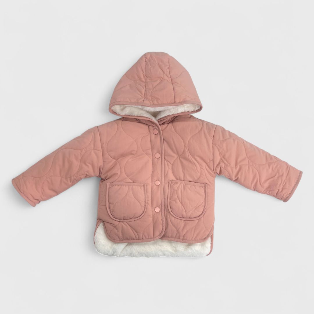 Розовая стеганная куртка