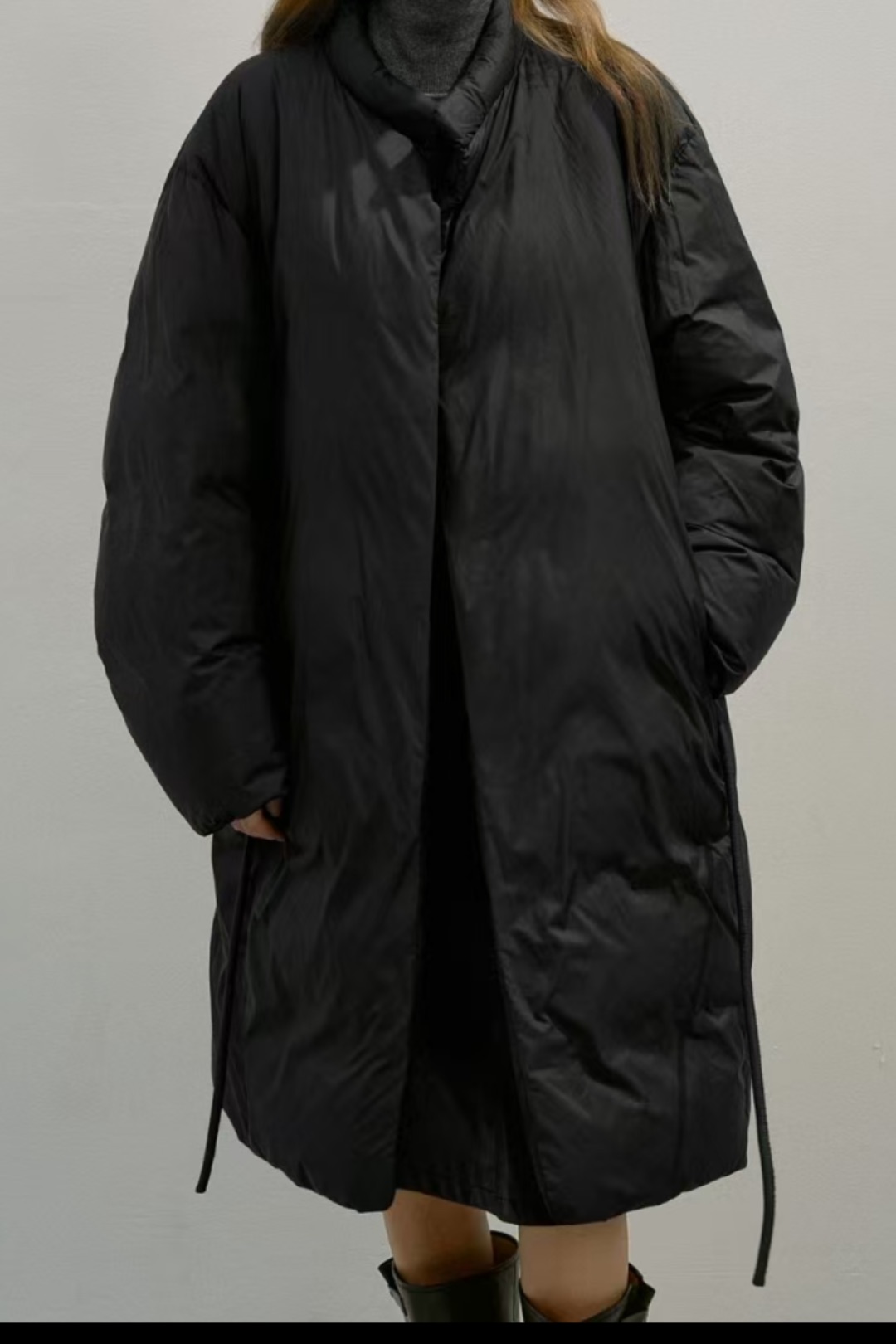 Бесшовный пуховик  