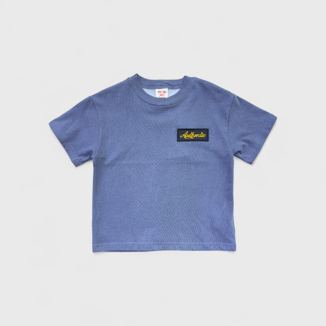 Синяя футболка с принтом