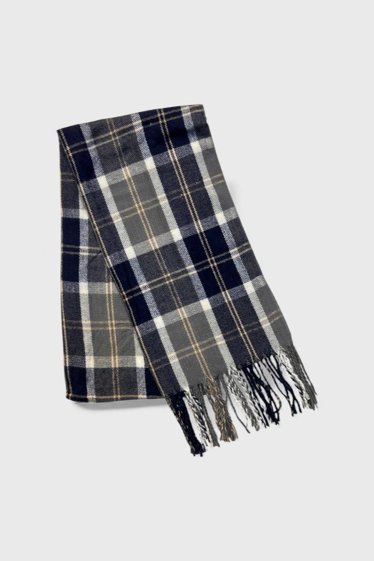 Синий шарф в клетку