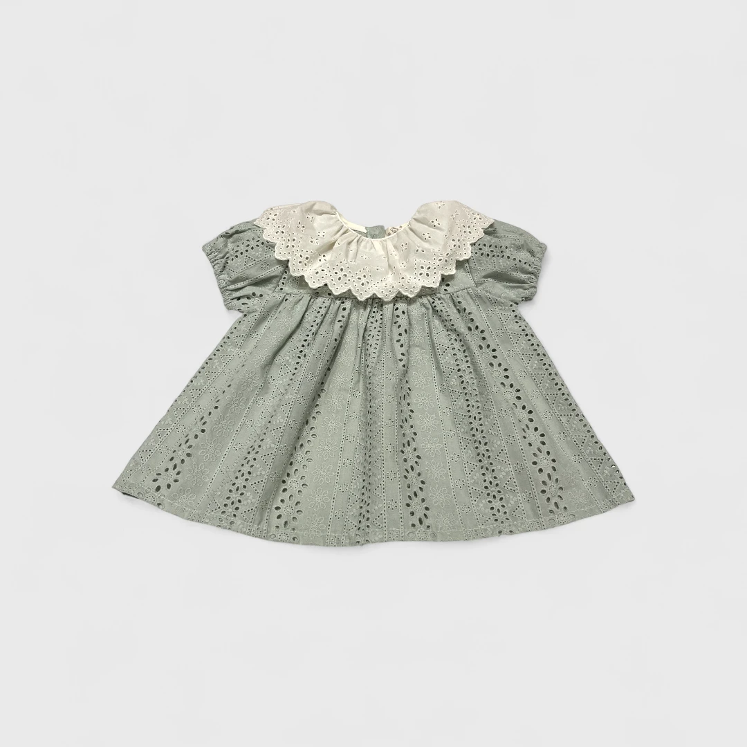 Платье светло-зеленого цвета