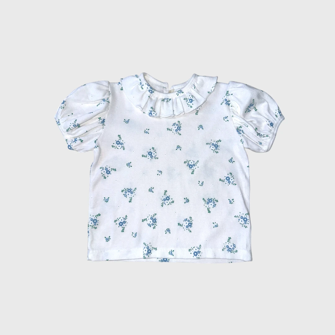 Белая хлопковая футболка с цветами