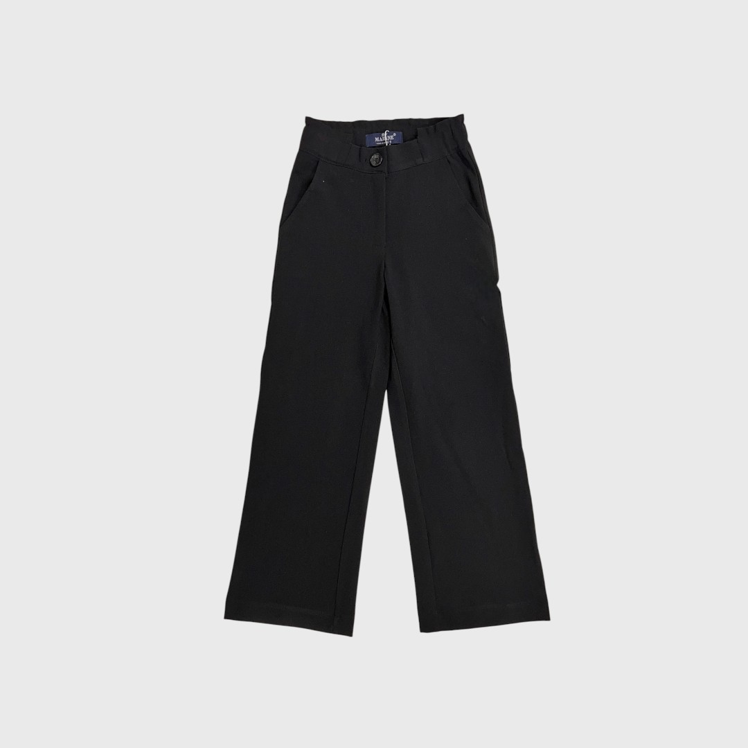 Черные брюки классического кроя