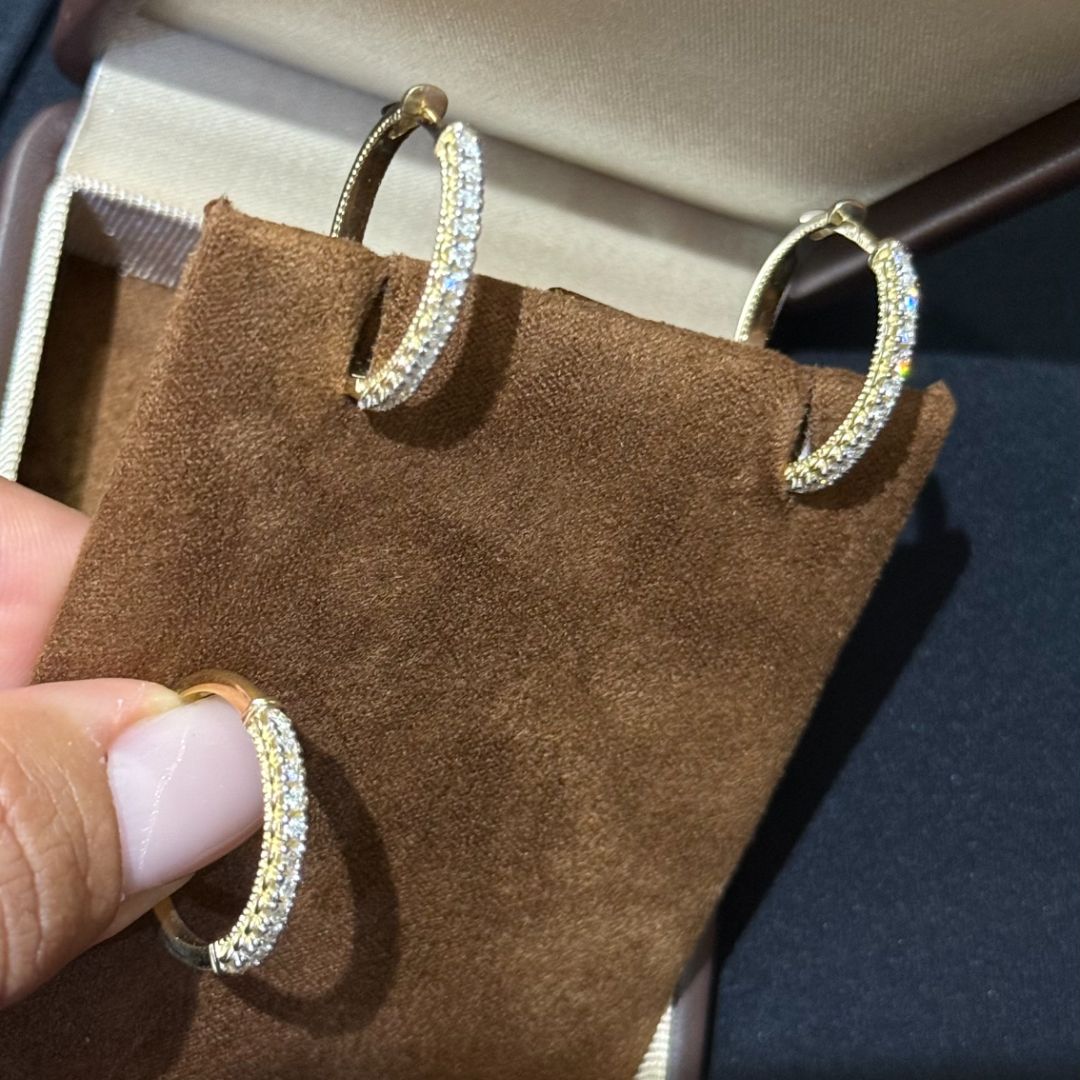 Золотой набор с бриллиантами