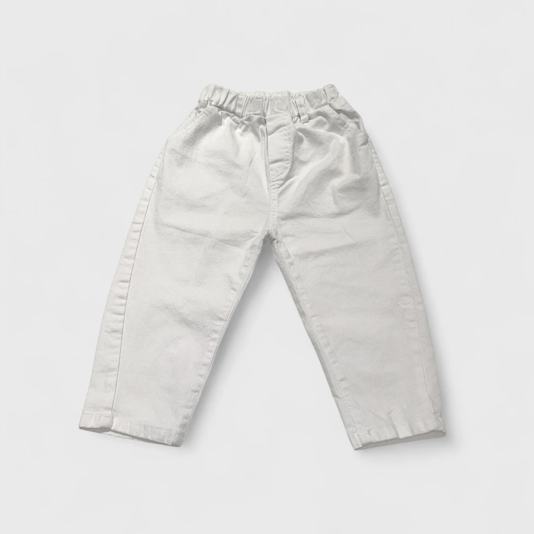 Белые брюки с эластичным поясом