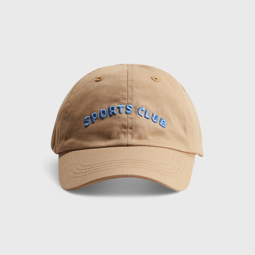 Бежавая бейсболка Sports Club