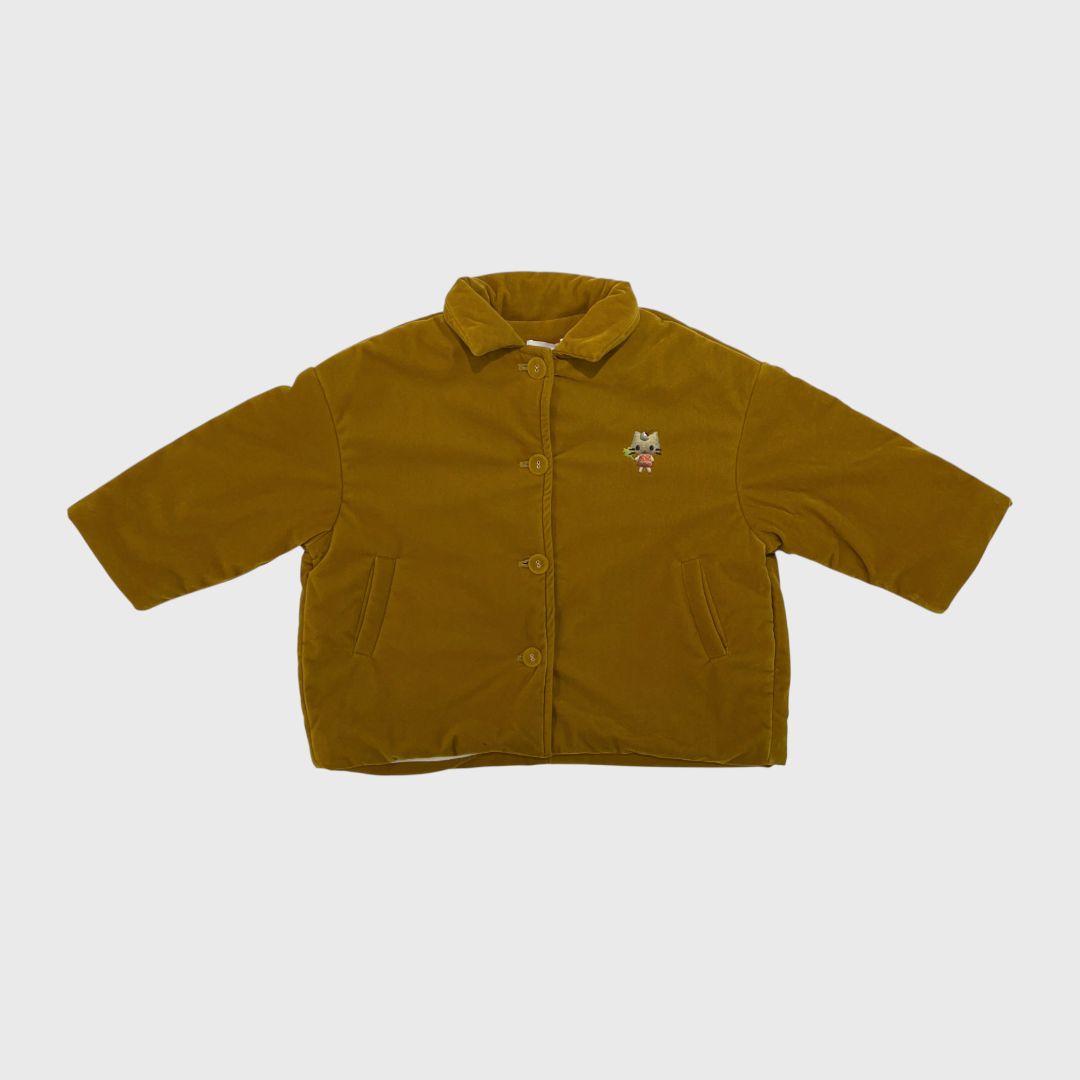 Куртка желтая цвета