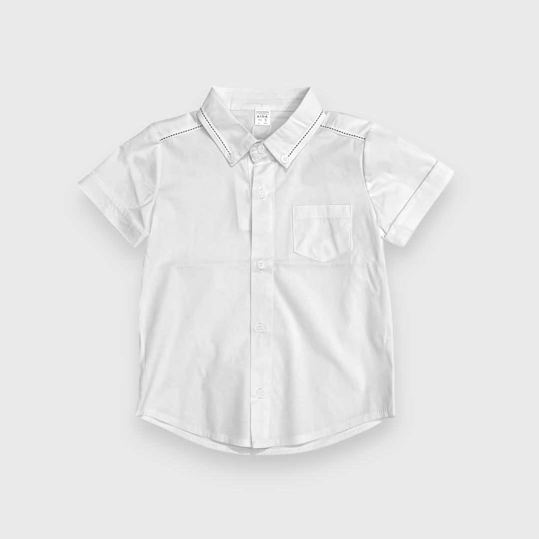 Белая рубашка с коротким рукавом