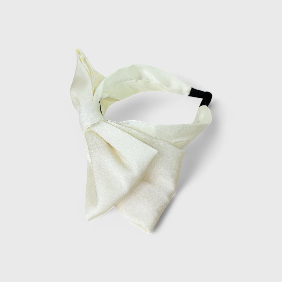 Белый ободок с бантом