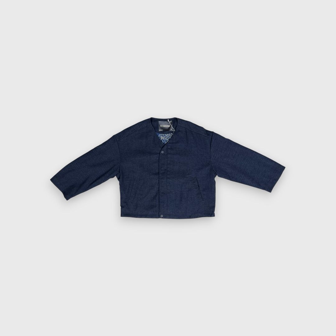 Синяя куртка бренда Unknown