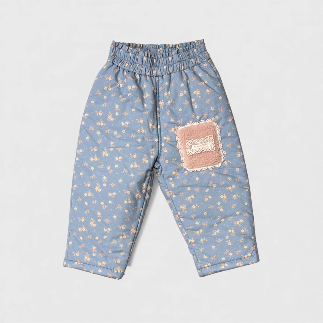 Голубые брюки с цветочным принтом