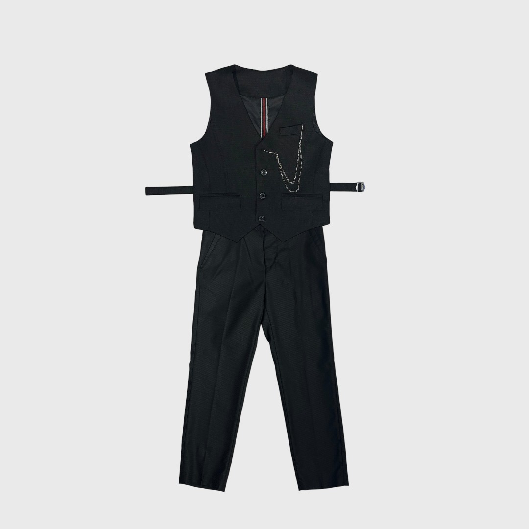 Черный классический костюм для мальчика