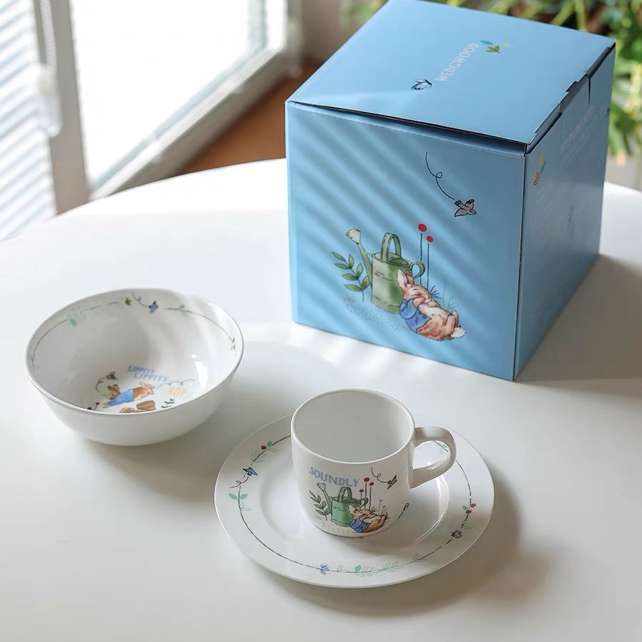 Набор детской посуды Wedgwood