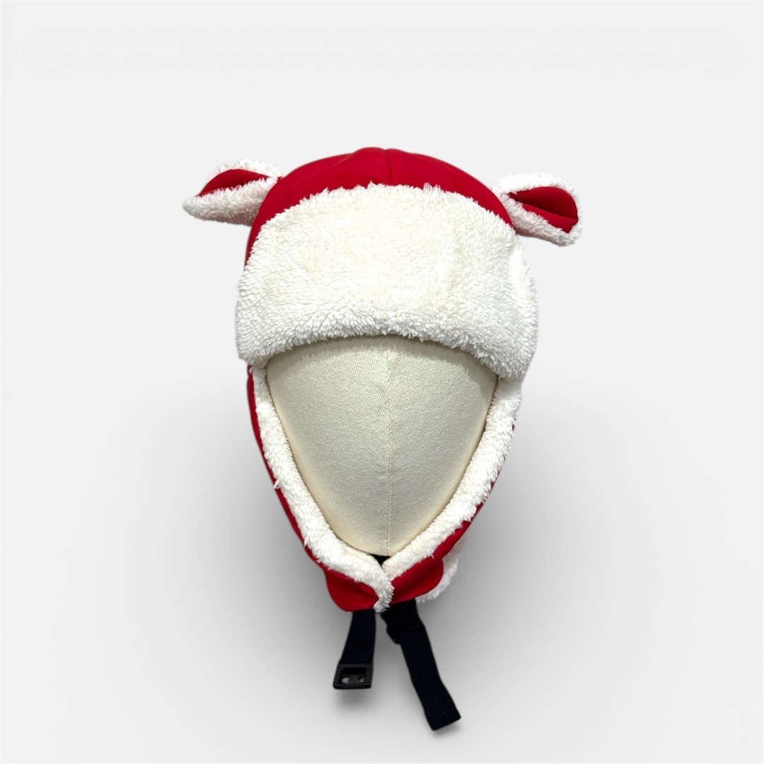 Красная шапка с ушками