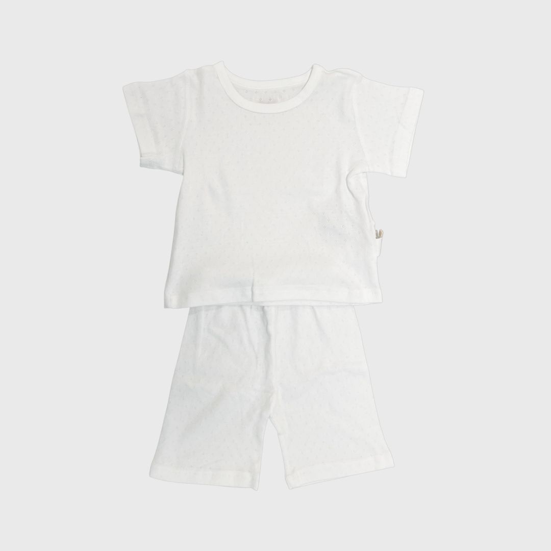 Белая пижама