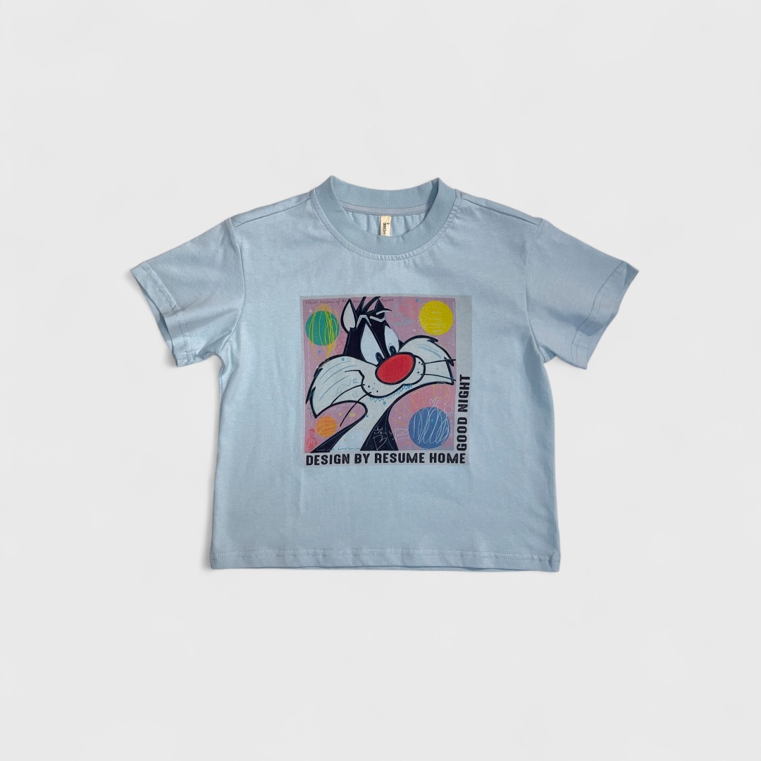 Голубая футболка с персонажем Луни Тюнс