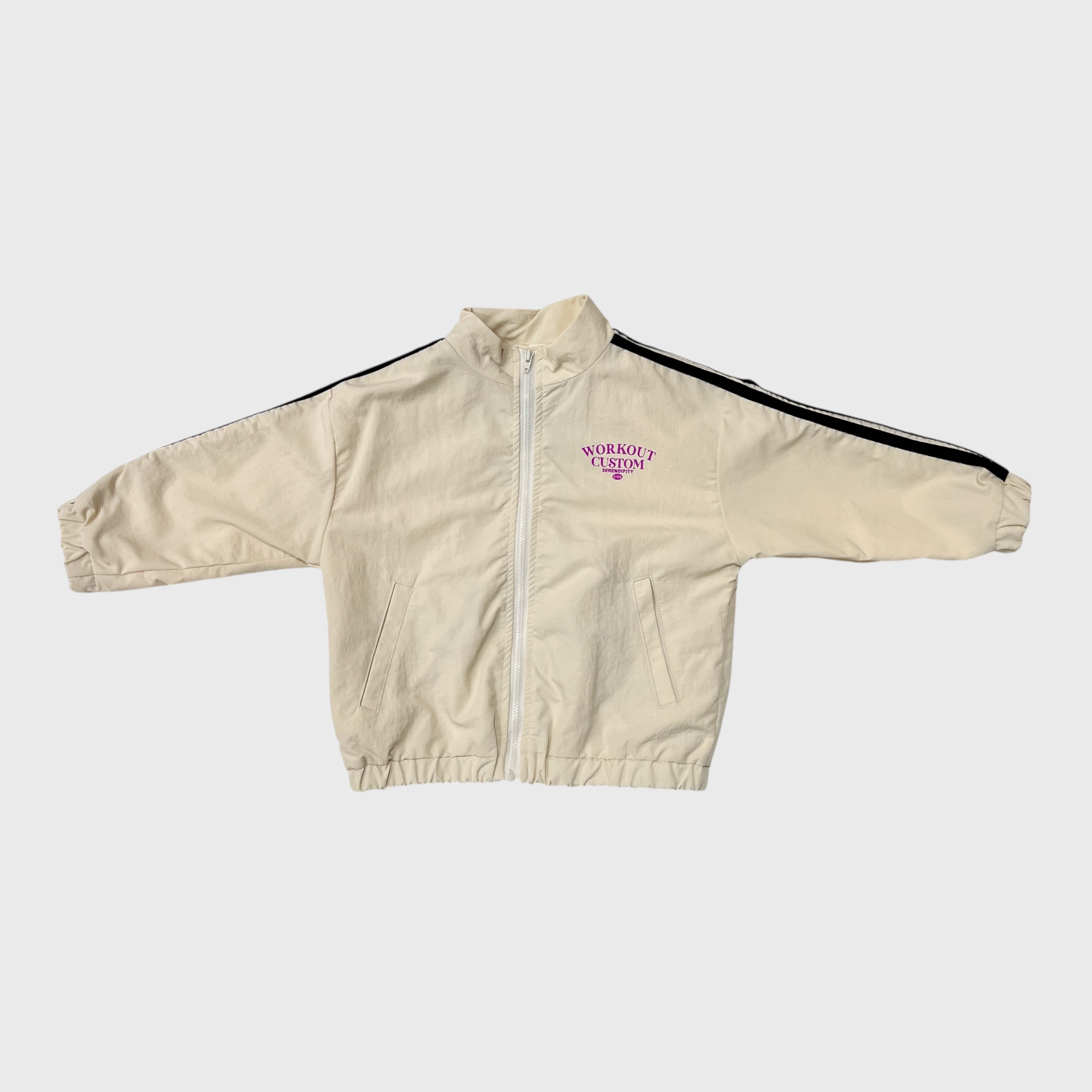 Бежевая куртка