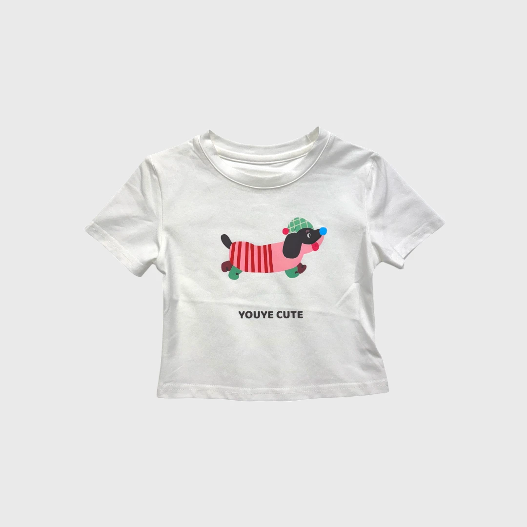 Белая футболка с собачкой