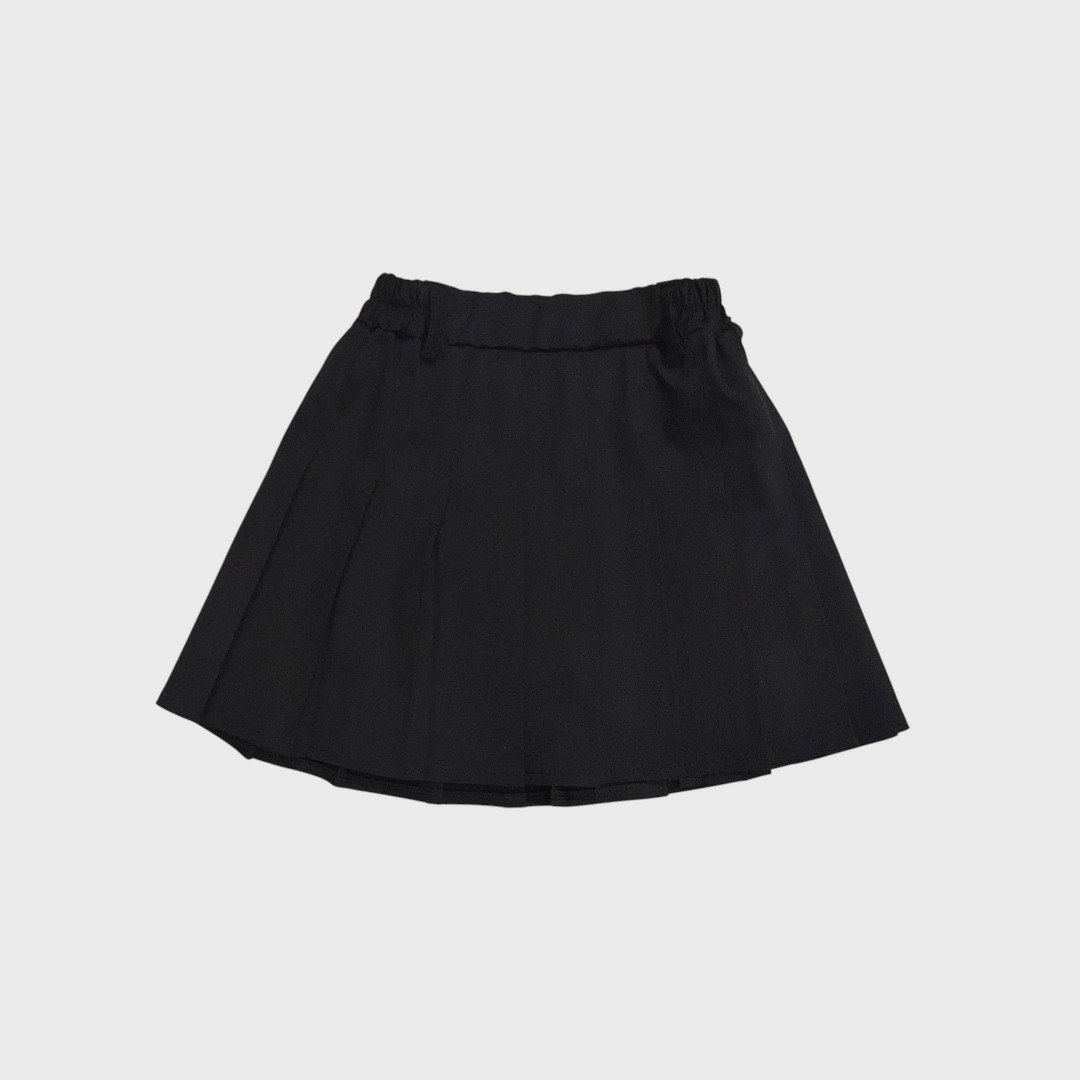 Чёрная юбка с плиссировкой