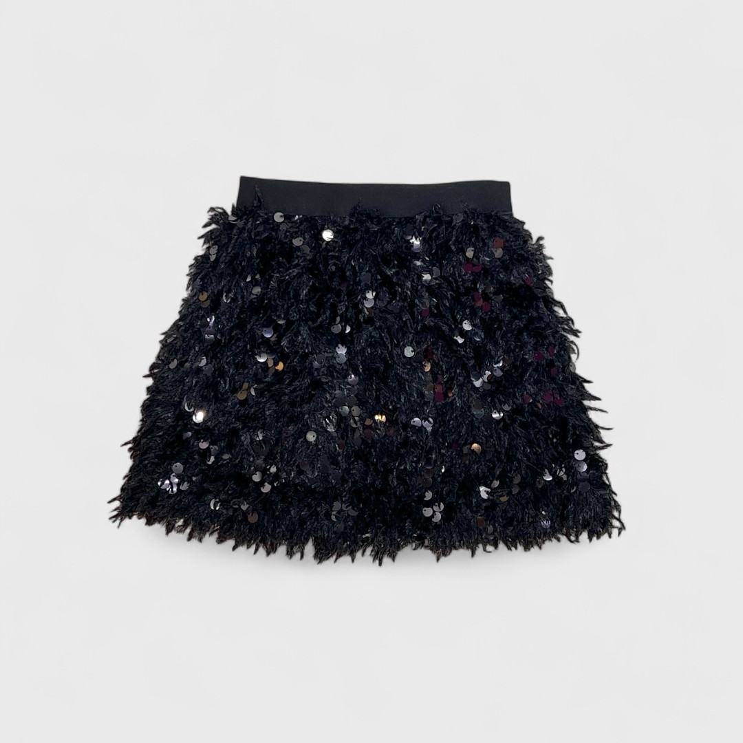 Черная юбка с пайетками