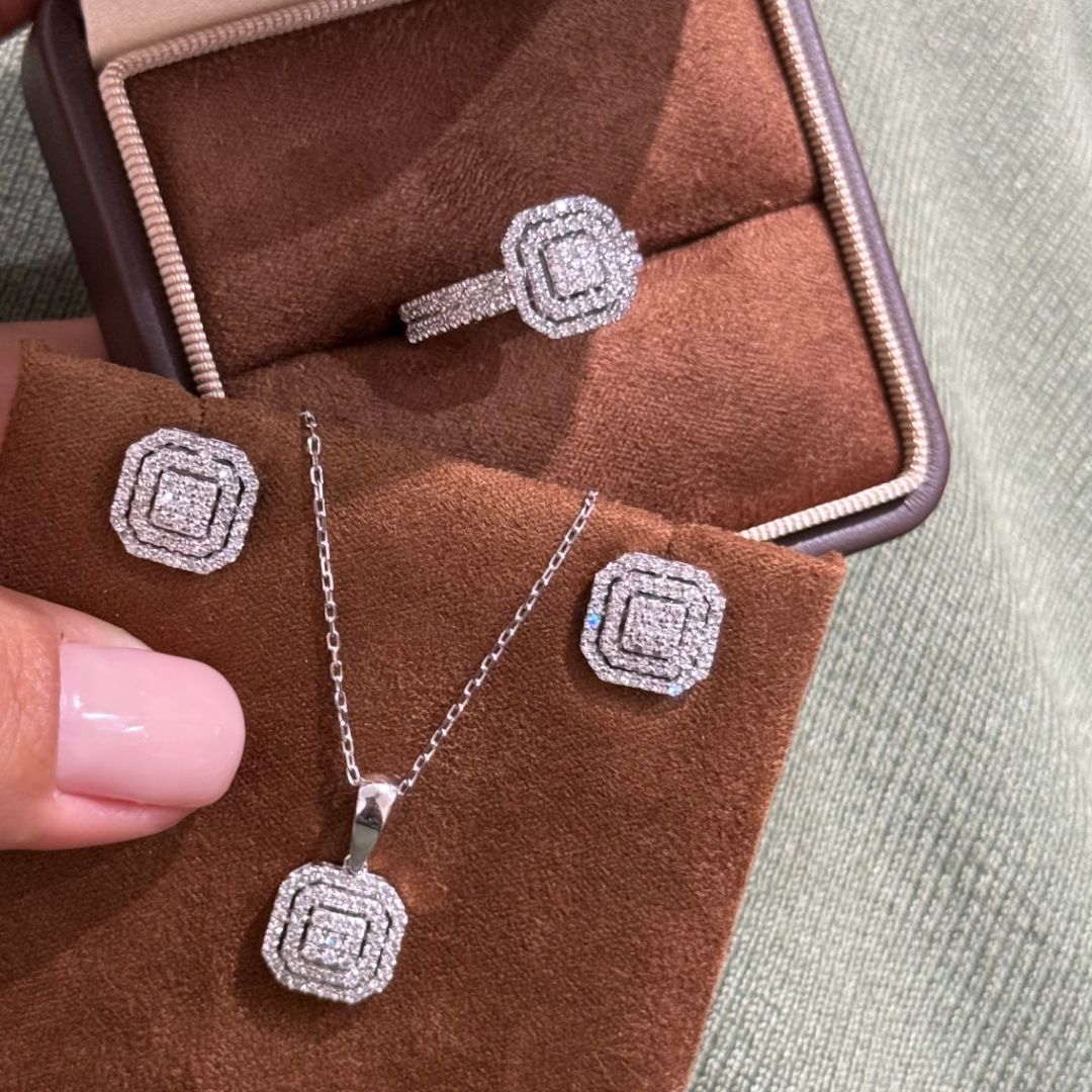 Украшения с бриллиантами