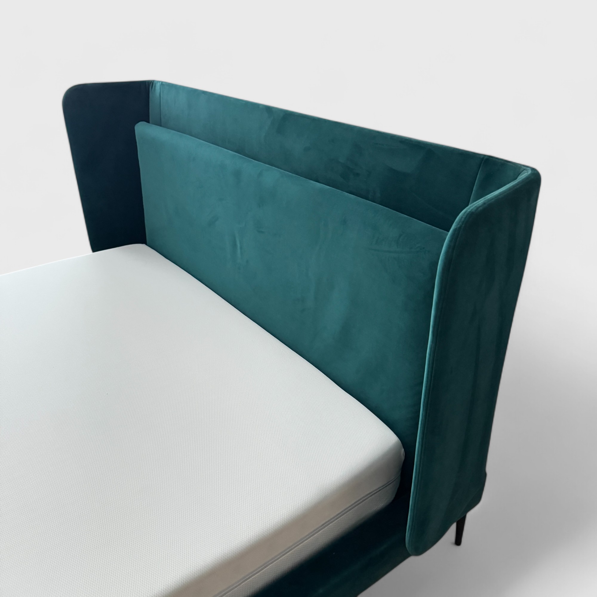 Bo Concept Austin bed