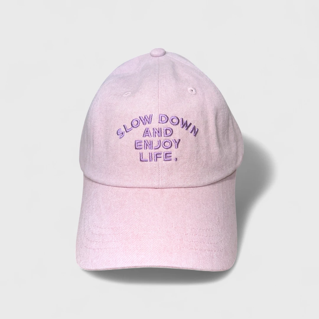 Кепка с вышивкой (розовая, голубая)